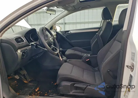 2012 Volkswagen Golf z USA, uszkodzony, nr VIN WVWAB7AJXCW332799